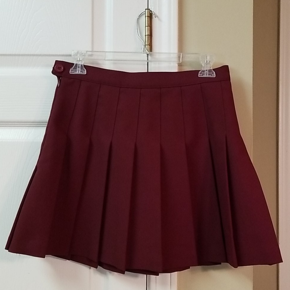 American Apparel Crimson Tennis Skirt - Picture 3 of 4